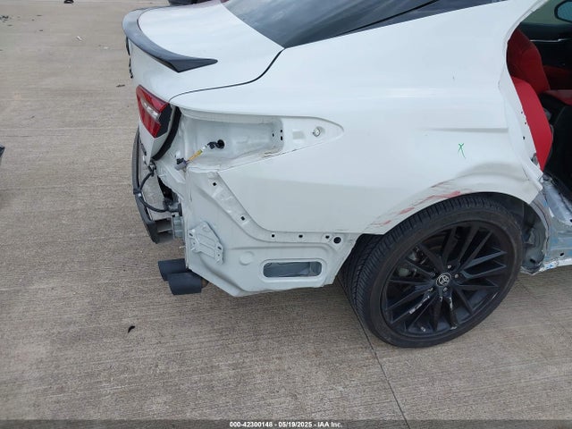 4T1KZ1AK6RU093662 Toyota 2gr-fks