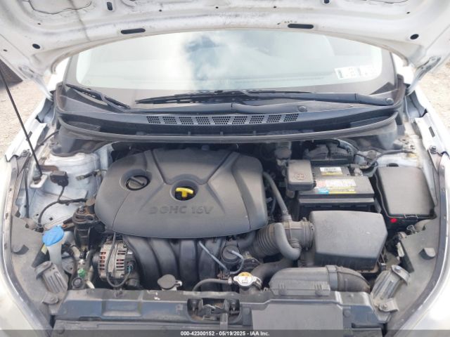 5NPDH4AE8GH682134 Hyundai ELANTRA SE