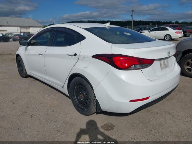 5NPDH4AE8GH682134 Hyundai ELANTRA SE