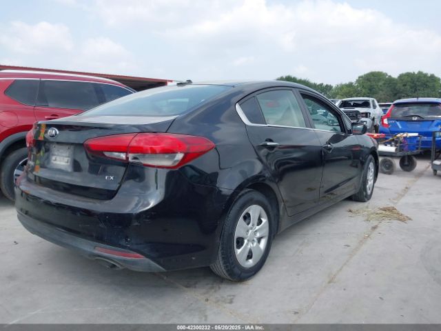 3KPFL4A8XHE093383 KIA FORTE EX