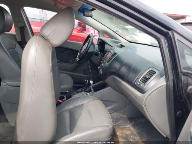 3KPFL4A8XHE093383 KIA FORTE EX