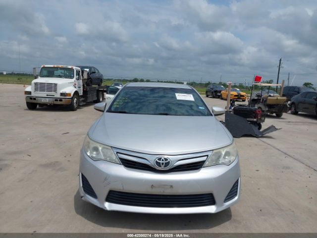 4T4BF1FK8ER424078 Toyota CAMRY LE