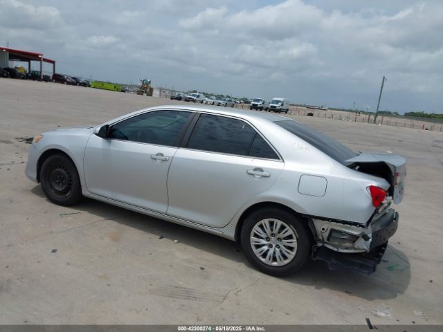 4T4BF1FK8ER424078 Toyota CAMRY LE
