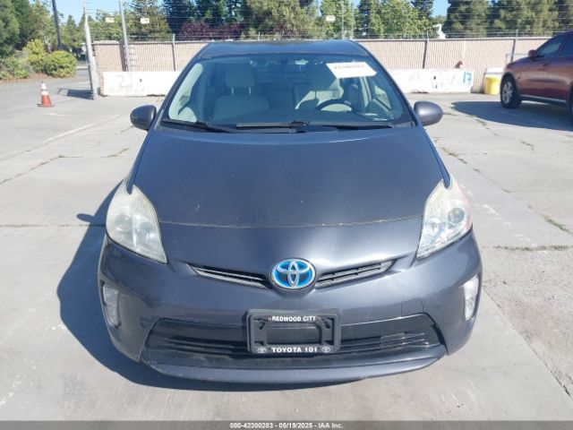 JTDKN3DUXE0383459 Toyota Prius Two