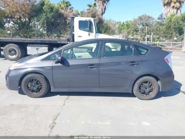 JTDKN3DUXE0383459 Toyota Prius Two