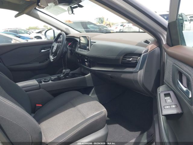 2022 NISSAN ROGUE 5N1BT3BB5NC674257 Photo 4