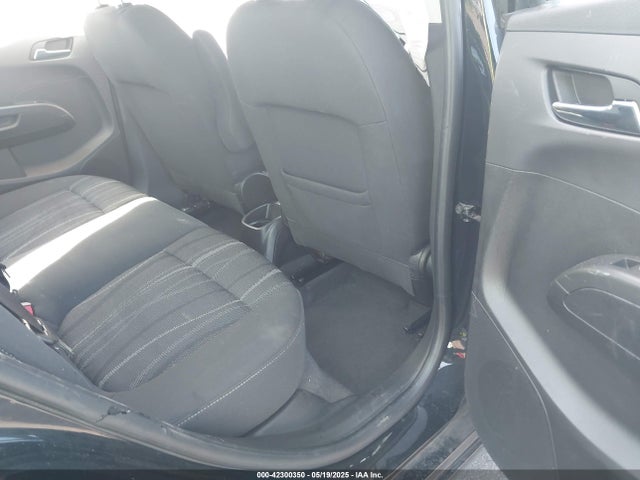 1G1JC5SB1G4106377 Chevrolet Sonic Lt Auto