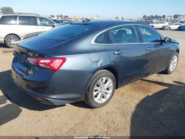 1G1ZD5STXLF047420 Chevrolet Malibu Fwd Lt