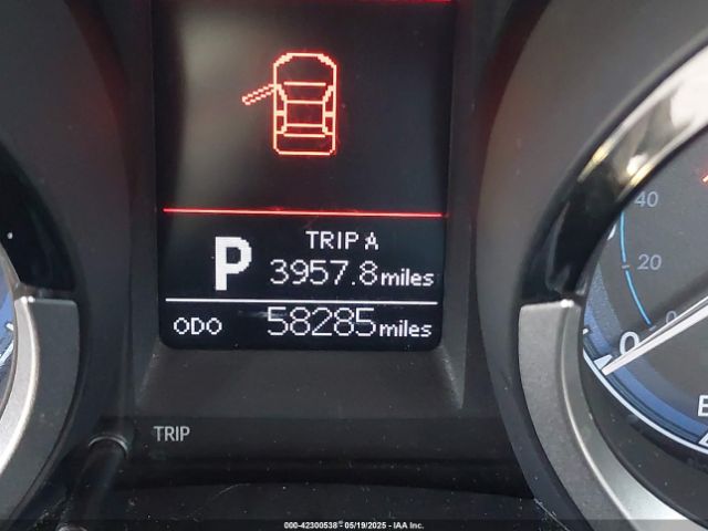 5YFBURHE6FP263299 Toyota Corolla S Plus