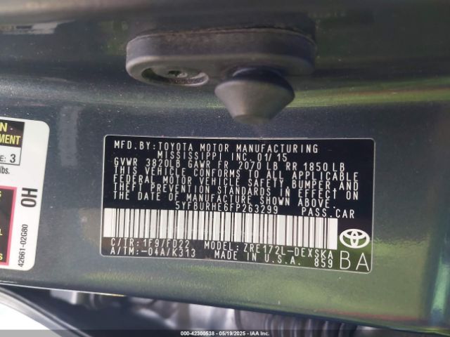 5YFBURHE6FP263299 Toyota Corolla S Plus