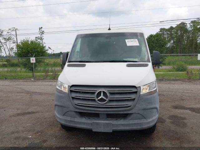 W1W40BHY0LT025205 Mercedes-Benz Sprinter 2500 Standard Roof I4