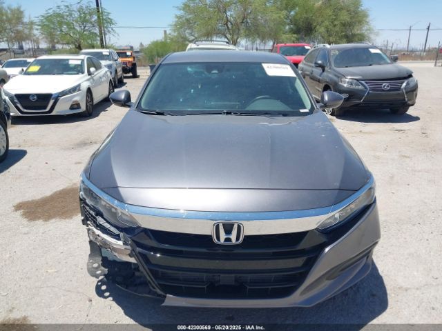1HGCV1F13KA105330 Honda ACCORD LX