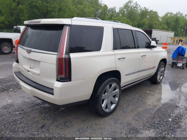 2015 CADILLAC ESCALADE 1GYS4NKJ4FR721677 Photo 3