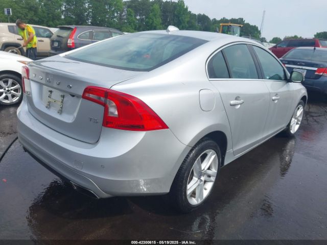 YV1612FS6E1280756 Volvo S60 T5 Platinum