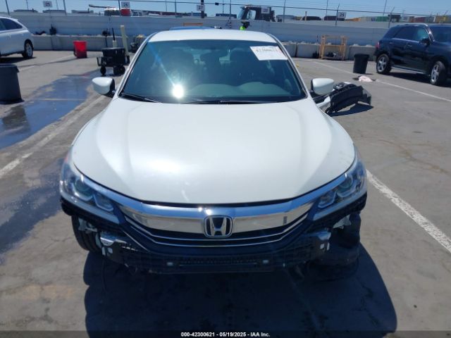 1HGCR2F57HA176102 Honda Accord Sport