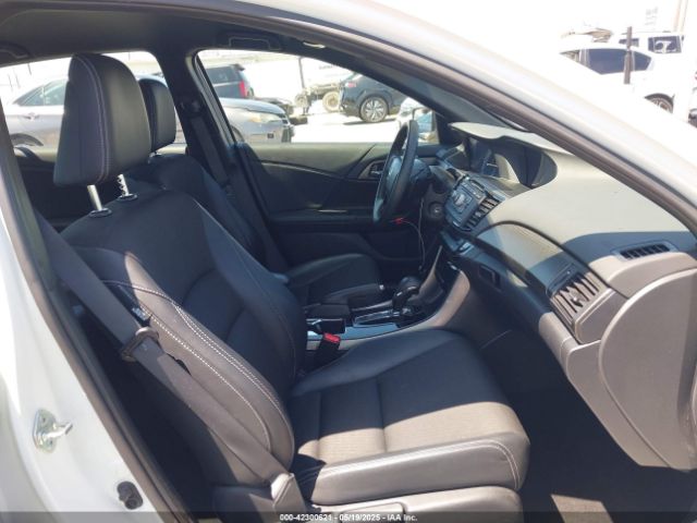 1HGCR2F57HA176102 Honda Accord Sport