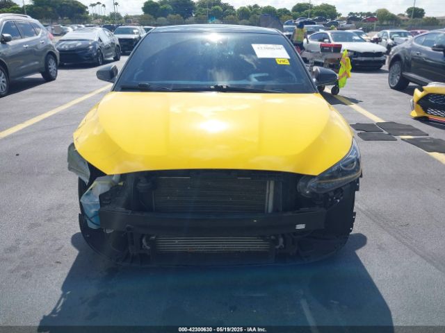 KMHTH6AB8KU005978 Hyundai Veloster Turbo