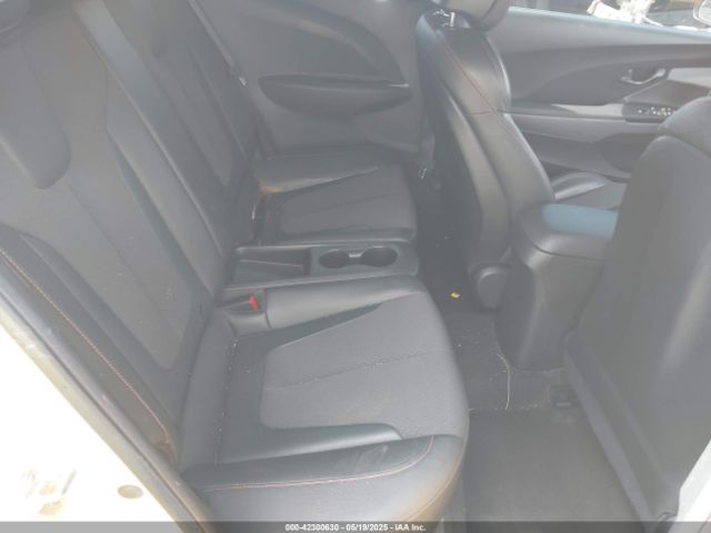 KMHTH6AB8KU005978 Hyundai Veloster Turbo