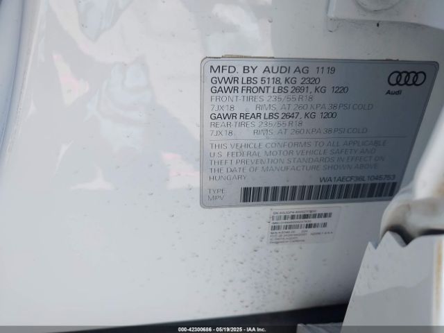 2020 AUDI Q3 WA1AECF36L1045753 Photo 8