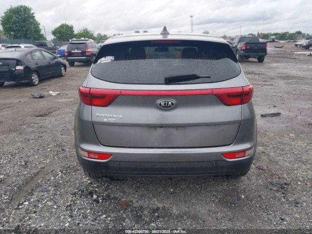 KNDPMCAC0H7103628 KIA Sportage Lx