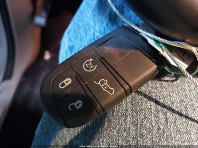 1C4RJFBG2EC339981 Jeep Grand Cherokee Limited
