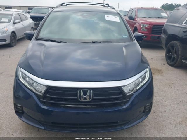 5FNRL6H90NB025946 Honda Odyssey Elite