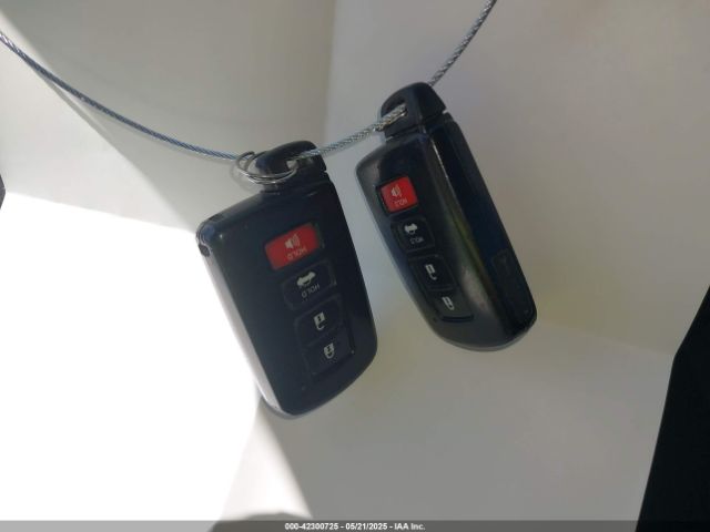 4T1BF1FK4GU143733 Toyota CAMRY SE