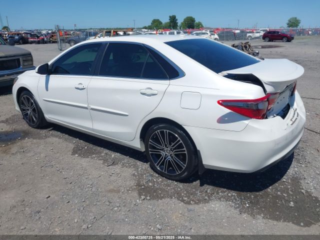 4T1BF1FK4GU143733 Toyota CAMRY SE