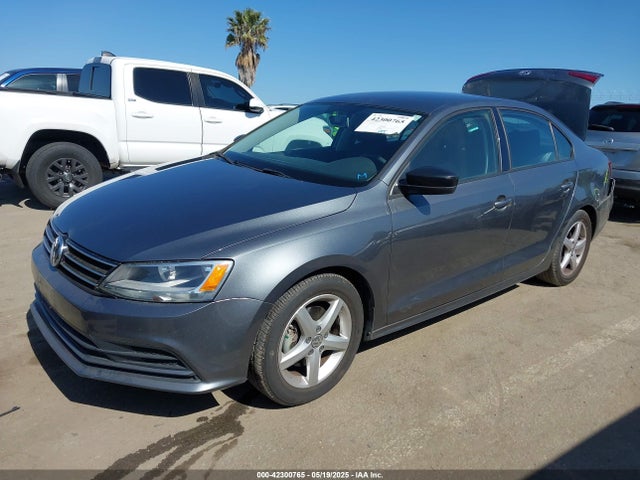 3VW267AJ7GM375315 Volkswagen Jetta 1.4t S