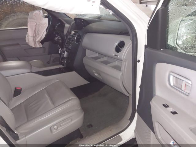 5FNYF4H94EB026153 Honda Pilot Touring