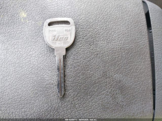 2006 GMC YUKON XL 1500 1GKFK66U76J151331 Photo 10