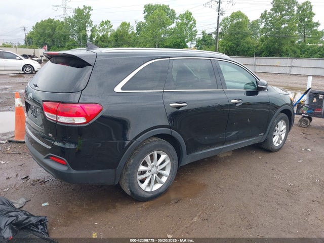 5XYPGDA35JG338645 KIA Sorento 2.4l Lx
