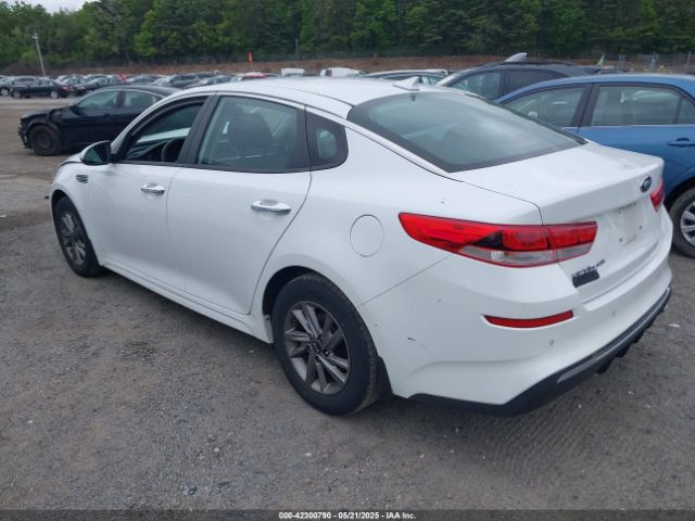 2020 KIA OPTIMA 5XXGT4L32LG450805 Photo 2