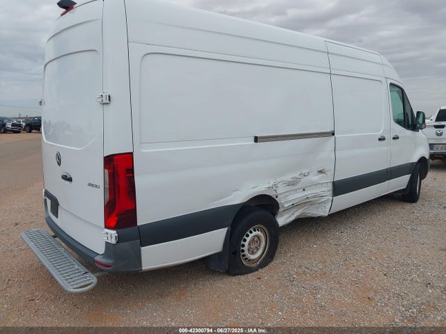 W1Y4DCHY2NT094742 Mercedes-Benz om651