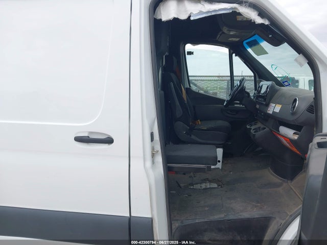 W1Y4DCHY2NT094742 Mercedes-Benz om651