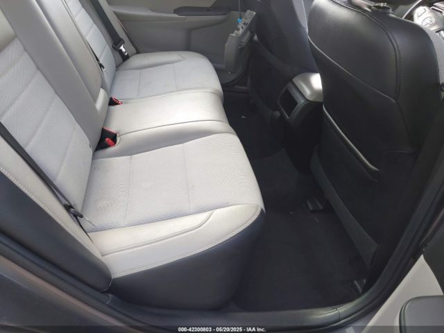 4T1BF1FKXGU553582 Toyota CAMRY SE