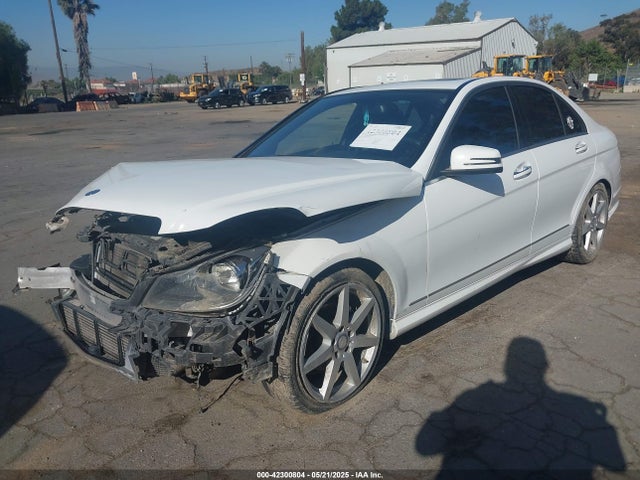 WDDGF4HB7EA958845 Mercedes-Benz C-Class