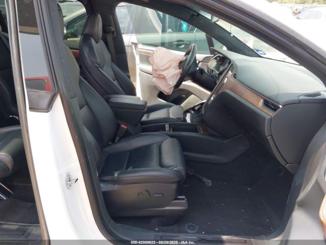 2020 TESLA MODEL X 5YJXCBE29LF302727 Photo 4
