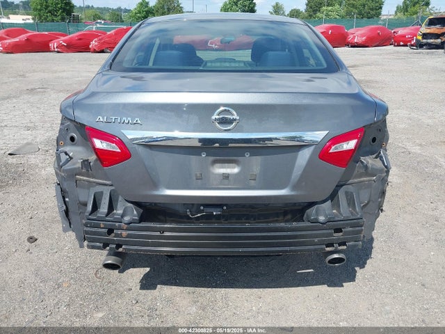 1N4AL3AP0HN302756 Nissan 2017