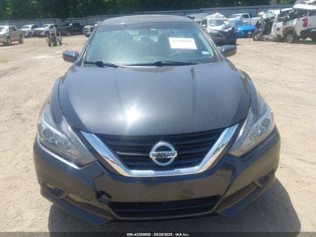 1N4AL3AP7JC275802 Nissan 2018