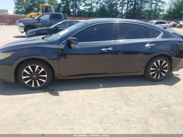 1N4AL3AP7JC275802 Nissan 2018