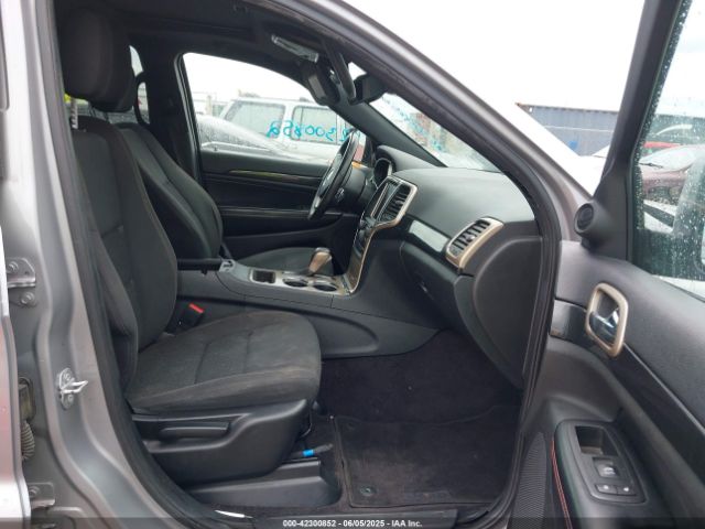 2016 JEEP GRAND CHEROKEE 1C4RJEAG8GC476583 Photo 4