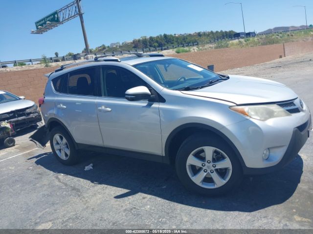 JTMWFREV0EJ016184 Toyota Rav4 Xle