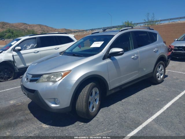 JTMWFREV0EJ016184 Toyota Rav4 Xle