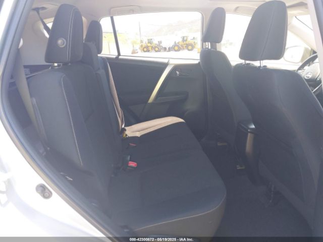 JTMWFREV0EJ016184 Toyota Rav4 Xle