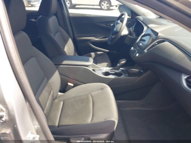 2025 CHEVROLET MALIBU 1G1ZD5ST8SF105782 Photo 4