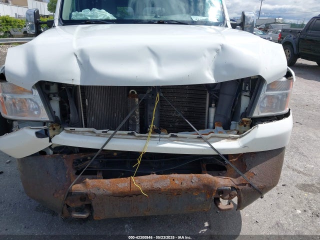 1N6AF0LY0EN101826 Nissan 2014