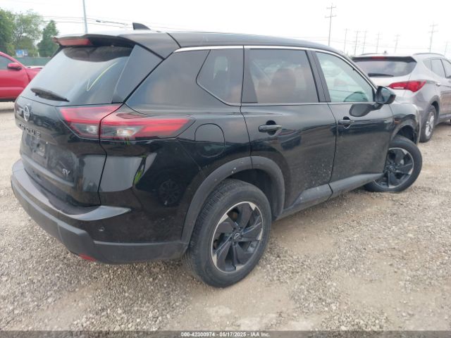 5N1BT3BA2RC694298 Nissan Rogue Sv Fwd