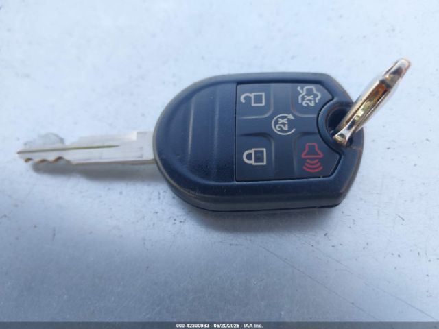 1FMJU1HT4HEA41559 Ford Expedition Xlt
