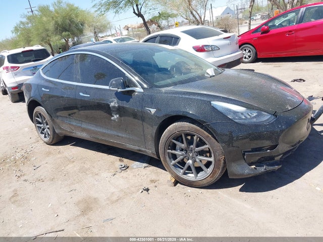 2019 TESLA MODEL 3 5YJ3E1EA8KF395829 Photo 0